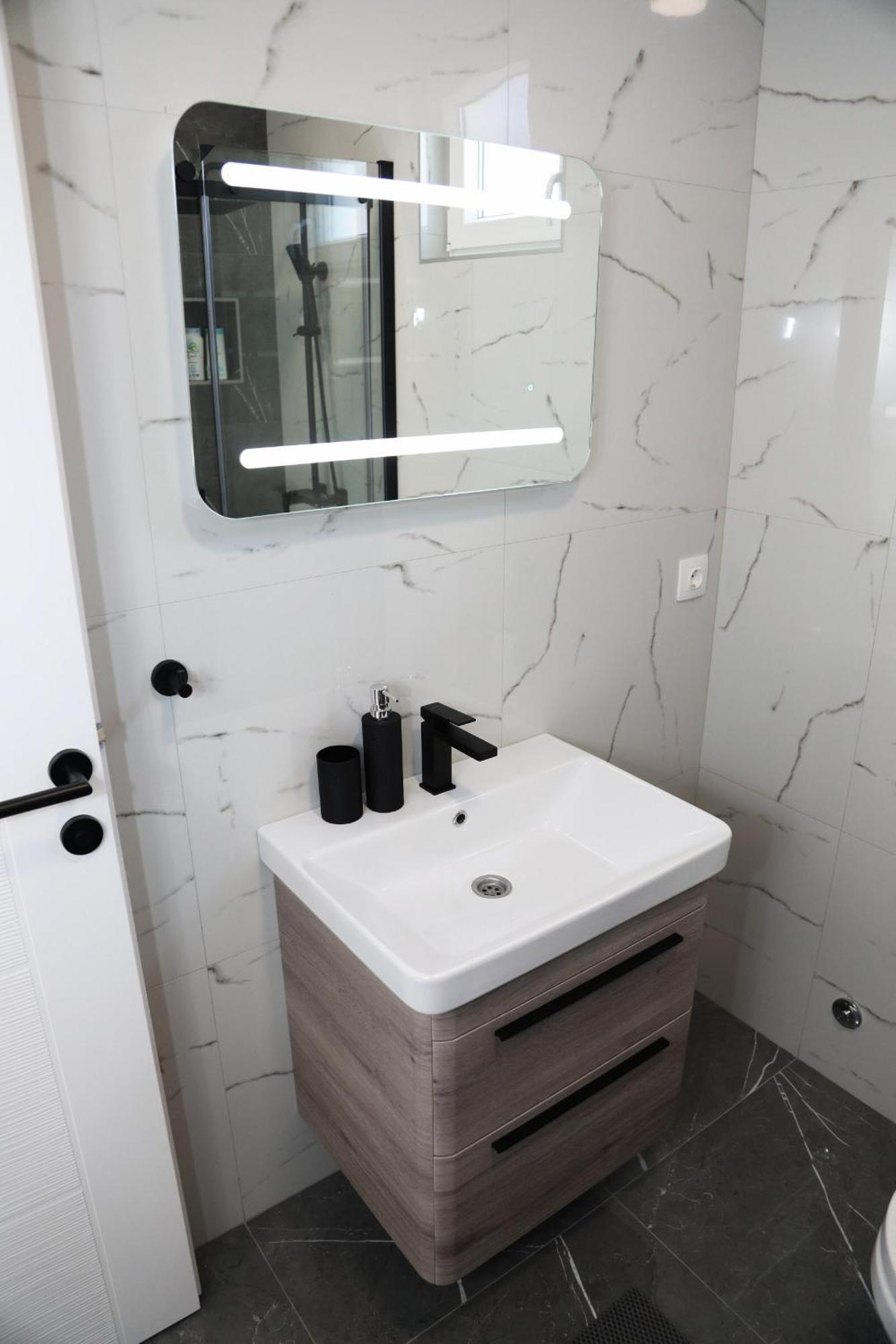 Apartman Keman Mostar Eksteriør billede